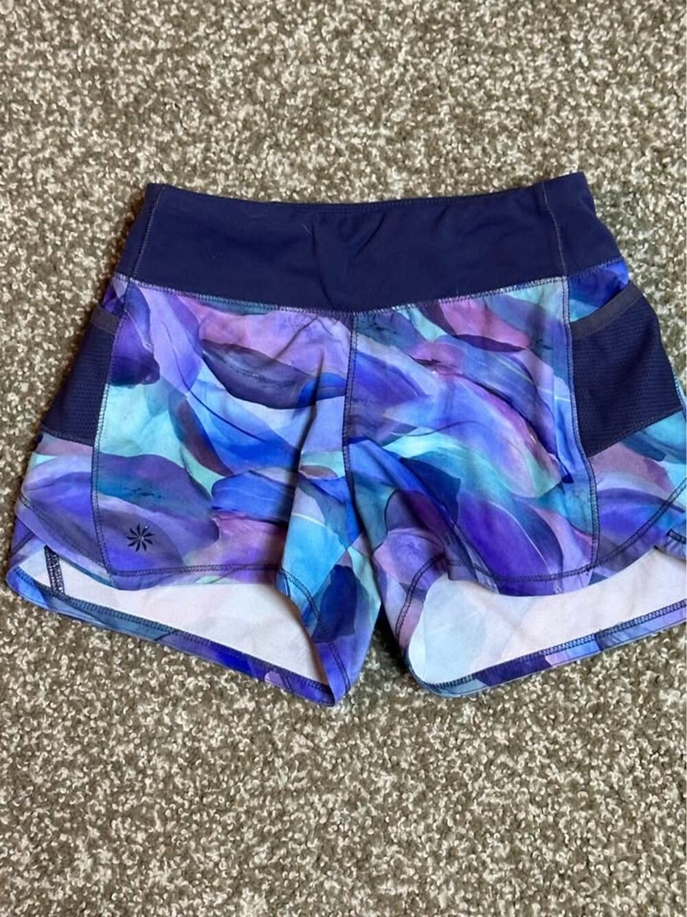 Athleta Girl Size XS (6) Athletic Shorts